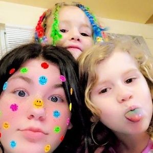 Meet your Posher, Kendra